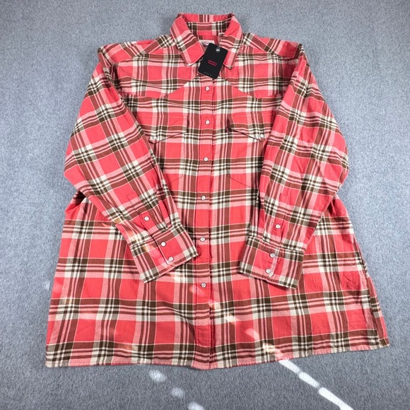Levi's Tops - NEW Levi's Western Shirt Womens L Pink Pearl Snap Oversized Classic Plaid NWT
